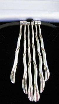 Anticlastic formed necklace